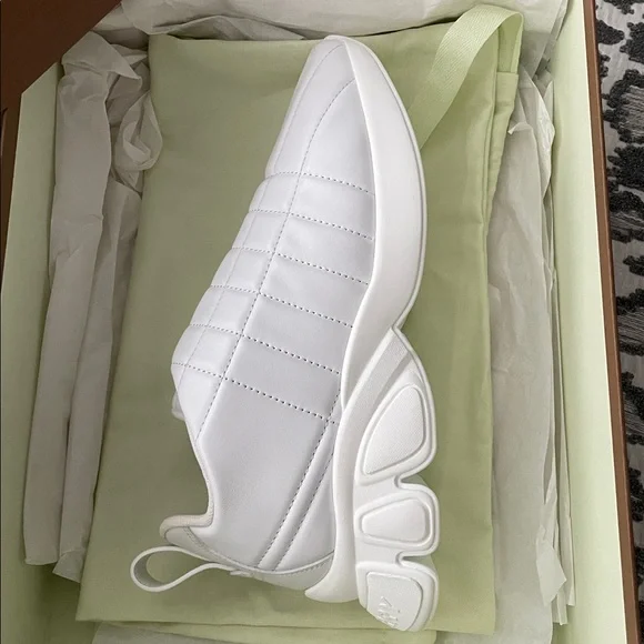 Burberry Leather Quilted White Sneakers - Picture 13 of 17